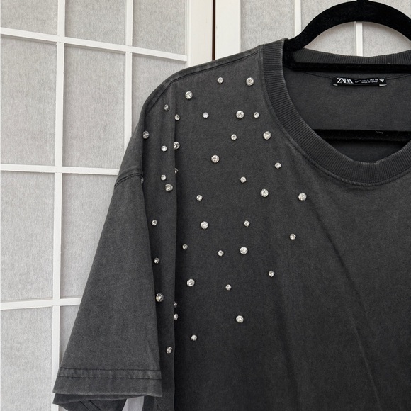 Zara Grey DiamonStudded Crewneck Cropped T-Shirt - Picture 2 of 4